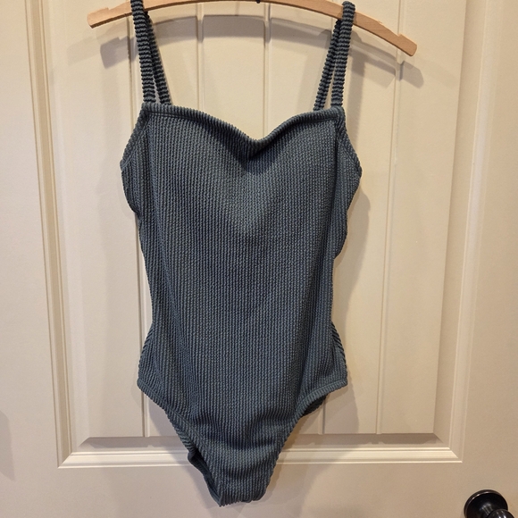 New Kona Sol Green Ribbed One Piece Swimsuit Women's Small (4-6) Full Coverage - Picture 1 of 14